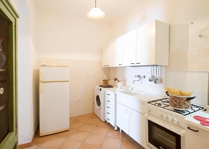 Beautiful In With Kitchen * 切特拉罗