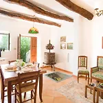 Hébergement de vacances Beautiful In With Kitchen *