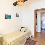 Hébergement de vacances Beautiful In With Kitchen *