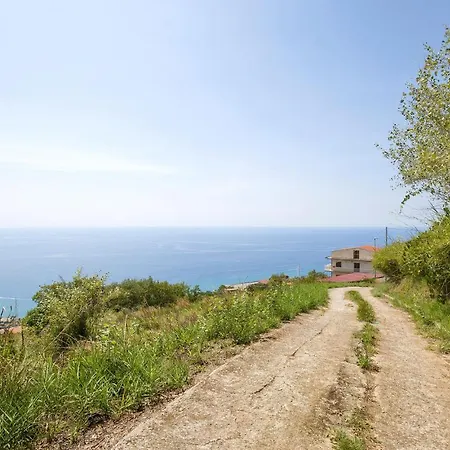 Superbe Maison De 2 à Hébergement de vacances Cetraro