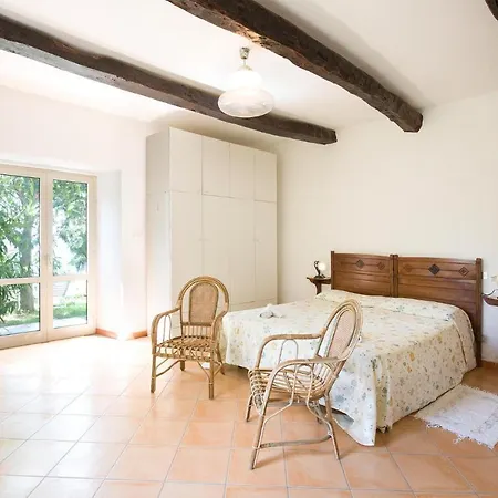 Hermosa Casa En Con Cocina