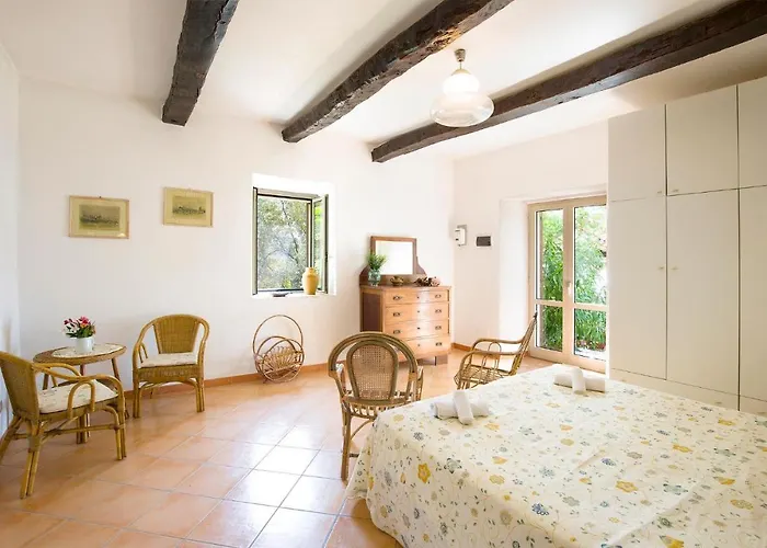 Beautiful In With Kitchen Dom wakacyjny