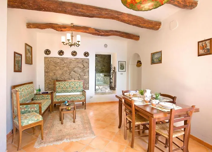 Beautiful In With Kitchen Hébergement de vacances Cetraro